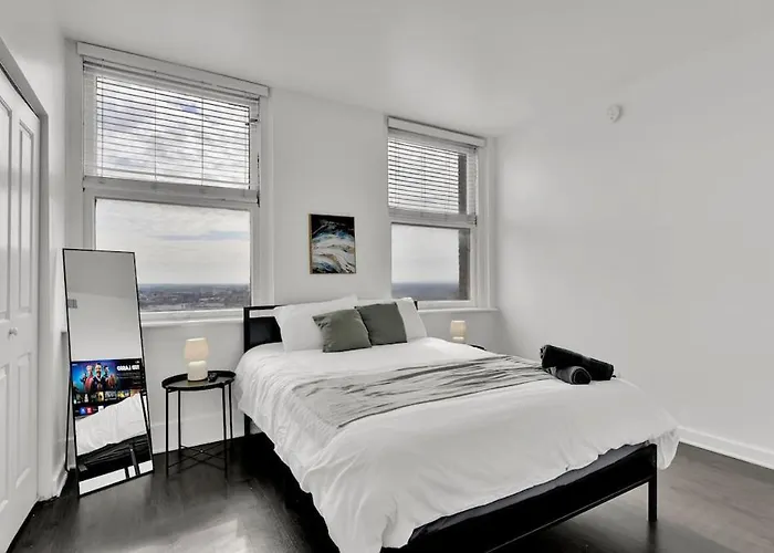Heb403 Spacious & Stylish 2 Bedroom Downtown Worth, Free Parking, Walk To Convention Center Fort Worth